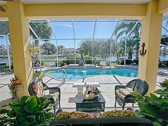 4th image of 1651 Saint James Cir