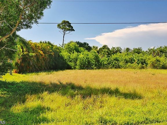 4th image of 7704 Grande Pine Rd