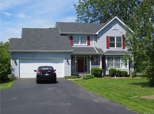 7059 Tonawanda Creek Rd, Lockport, NY 14094