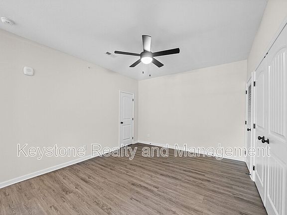 3rd image of 15 Millswood Dr #D-302