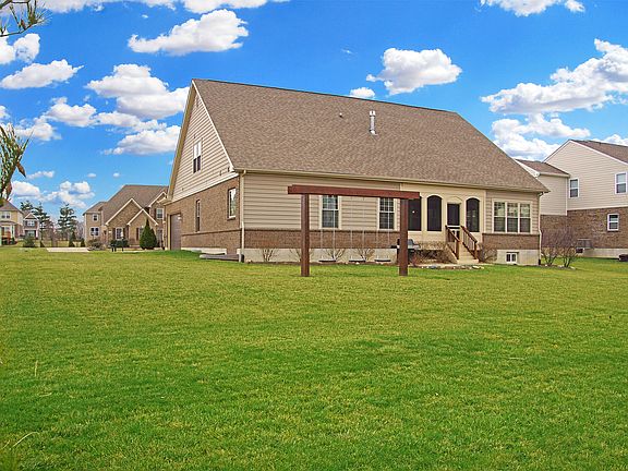2nd image of 1337 Clydesdale Ct