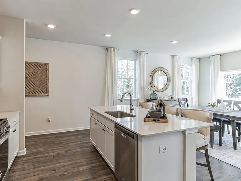 34 Mantoloking Dr — Photo 2