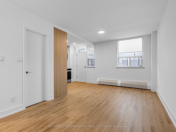 4th image of 135 Tyndall Ave #N1016