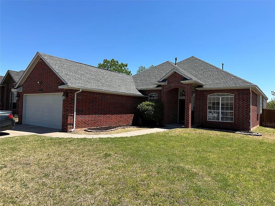 1st image of 900 Black Jack Ln