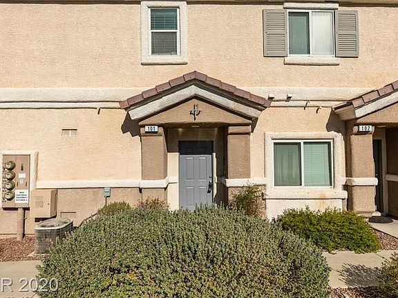 4th image of 1070 Pleasure Ln Unit 1