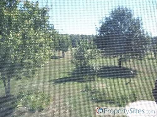 4th image of 5596 Farmington Dr