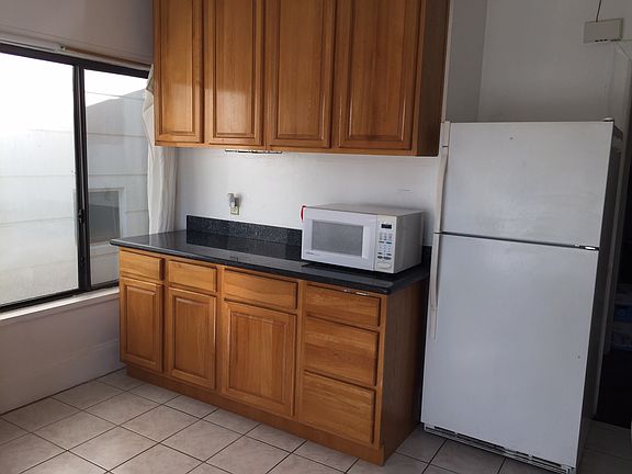 2nd image of 707 Walker Ave APT 4