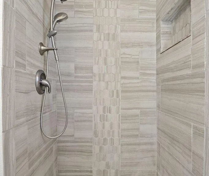 10222 Dunbarton Dr — Photo 15
