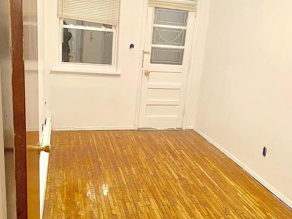 5th image of 177 Bay 17th St #1ST