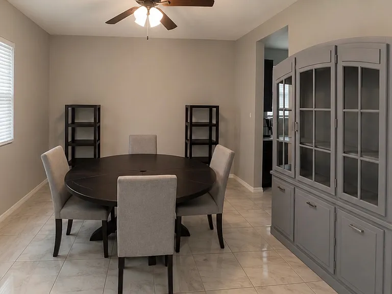 Dining Area (Furnished Option)