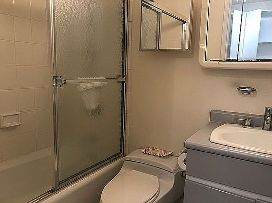 2nd image of 3111 Ocean Pkwy APT 6F