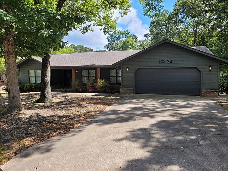 34 Mayfair Dr - Property Image