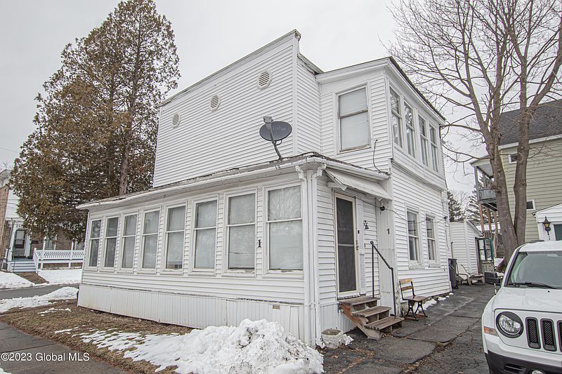 5th image of 1 Boardman Street
