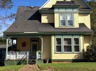 1362 Seven Pines Rd, Mannington, WV 26582