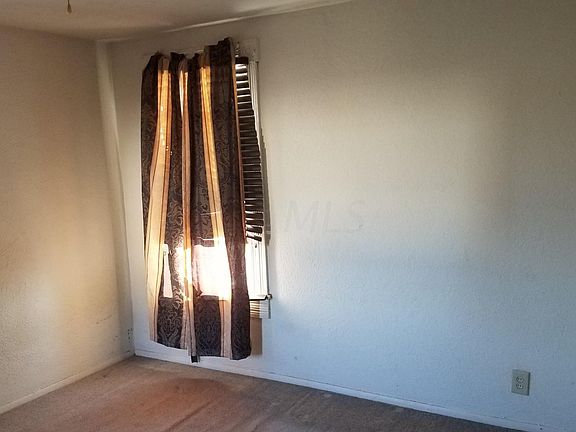 4th image of 626 Forest Rose Ave