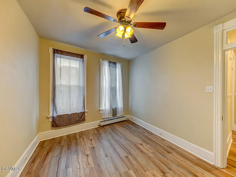 148 Bloom St — Photo 29