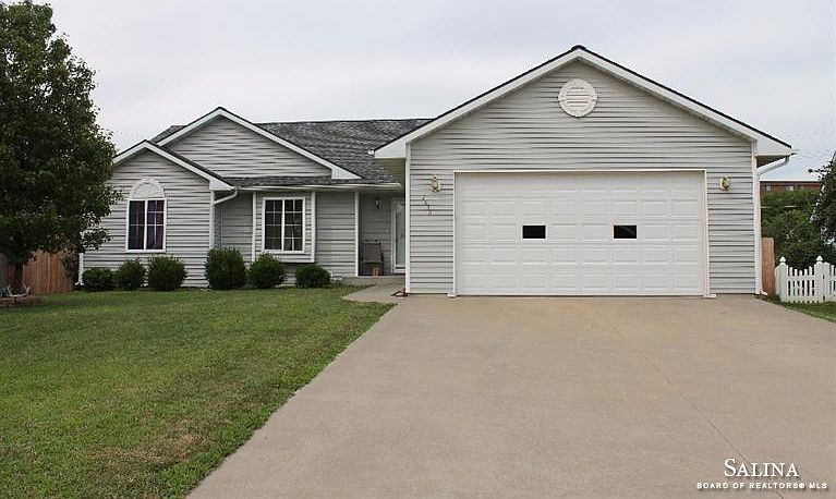 1st image of 2638 Quail Hollow