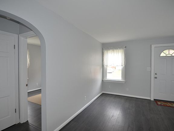 3rd image of 7732 Dearborn Ave