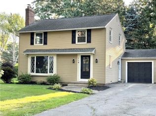 114 Tottenham Rd, Rochester, NY 14609