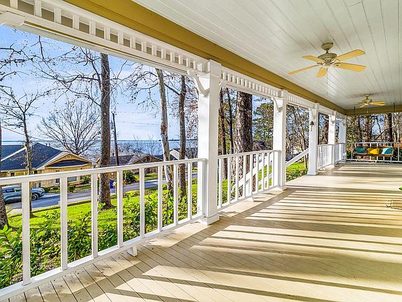 3rd image of 177 Cedar Ln