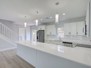 403 3rd Ave S #405, Lake Worth, FL 33460