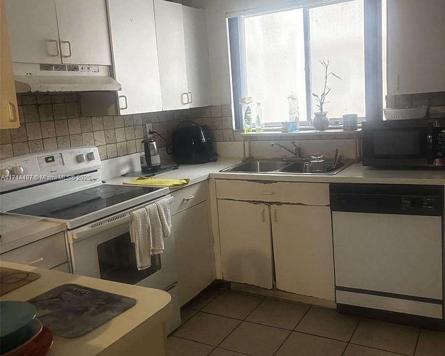 2nd image of 14909 SW 80th St APT 115