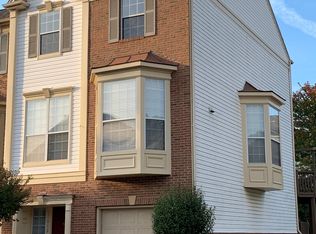 47612 Watkins Island Sq, Sterling, VA 20165