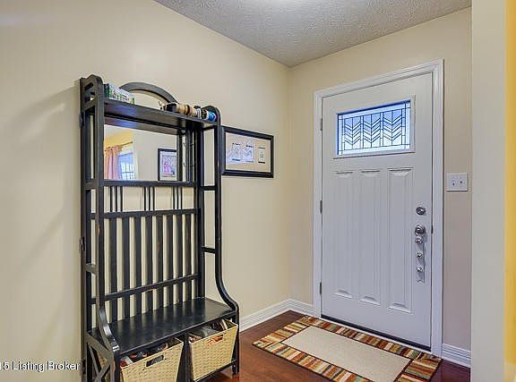 6718 Calm River Way-1002