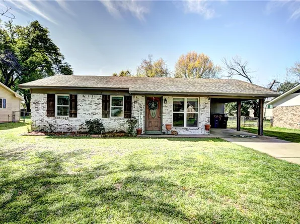 307 Watson Dr, Natchitoches, LA 71457