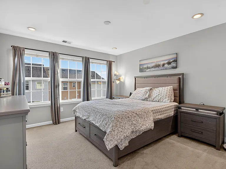 5 Truman Dr — Photo 25