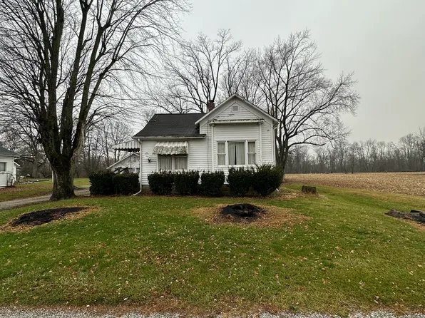 9055 N Raleigh Rd, Rushville, IN 46173