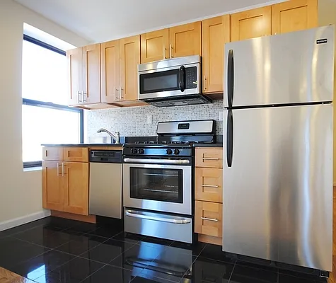 Rented by Bold New York | media 49