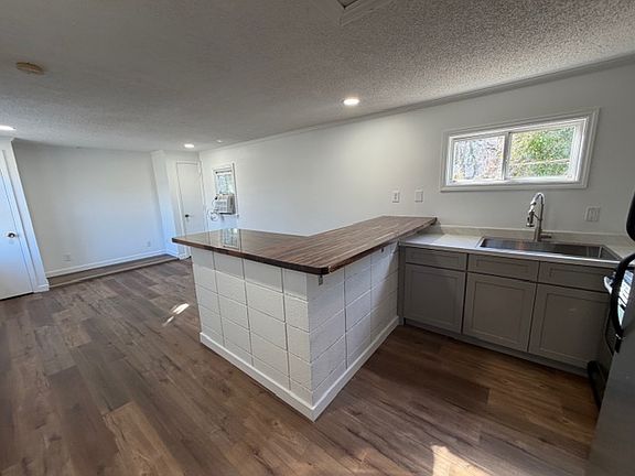2nd image of 1201 Highland Ave #B