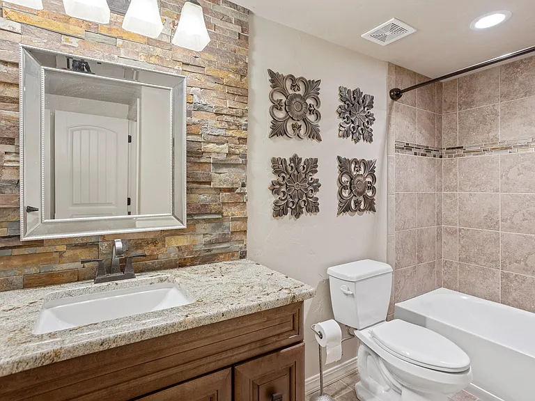2156 Villa Creek Cir — Photo 26