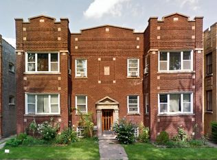 3234 W Warner Ave UNIT 2E, Chicago, IL 60618