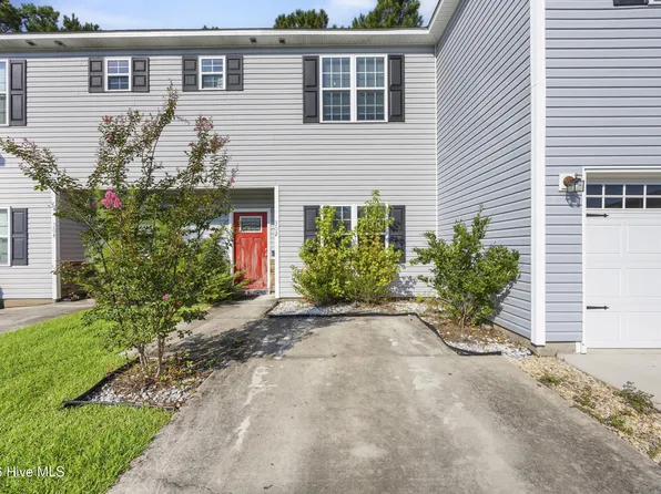 302 Kenan Loop, Jacksonville, NC 28546
