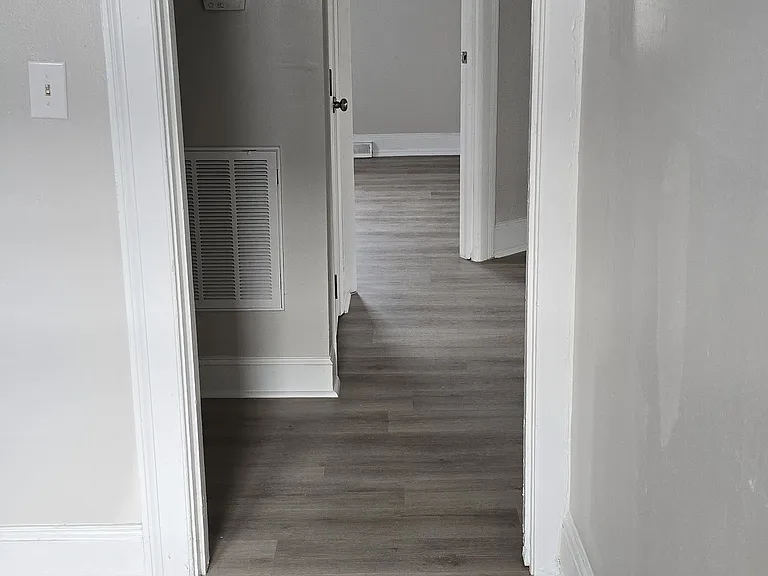 207 Maple Ln — Photo 13