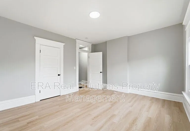 730 S Ohio Ave — Photo 16