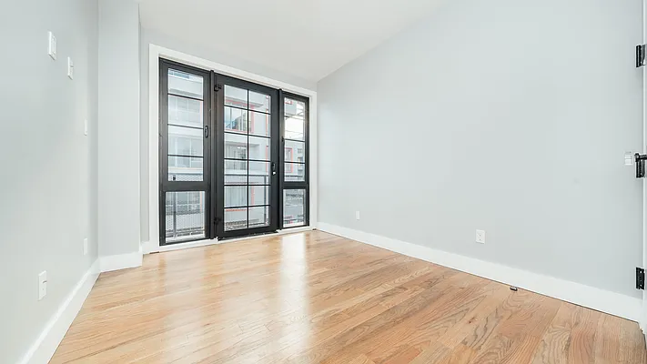 Rented by Nooklyn NYC LLC | media 45