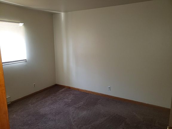 2nd image of 3519 Sunshine Park Pl