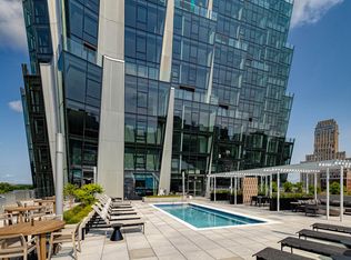 One Hundred Above the Park, Saint Louis, MO 63110