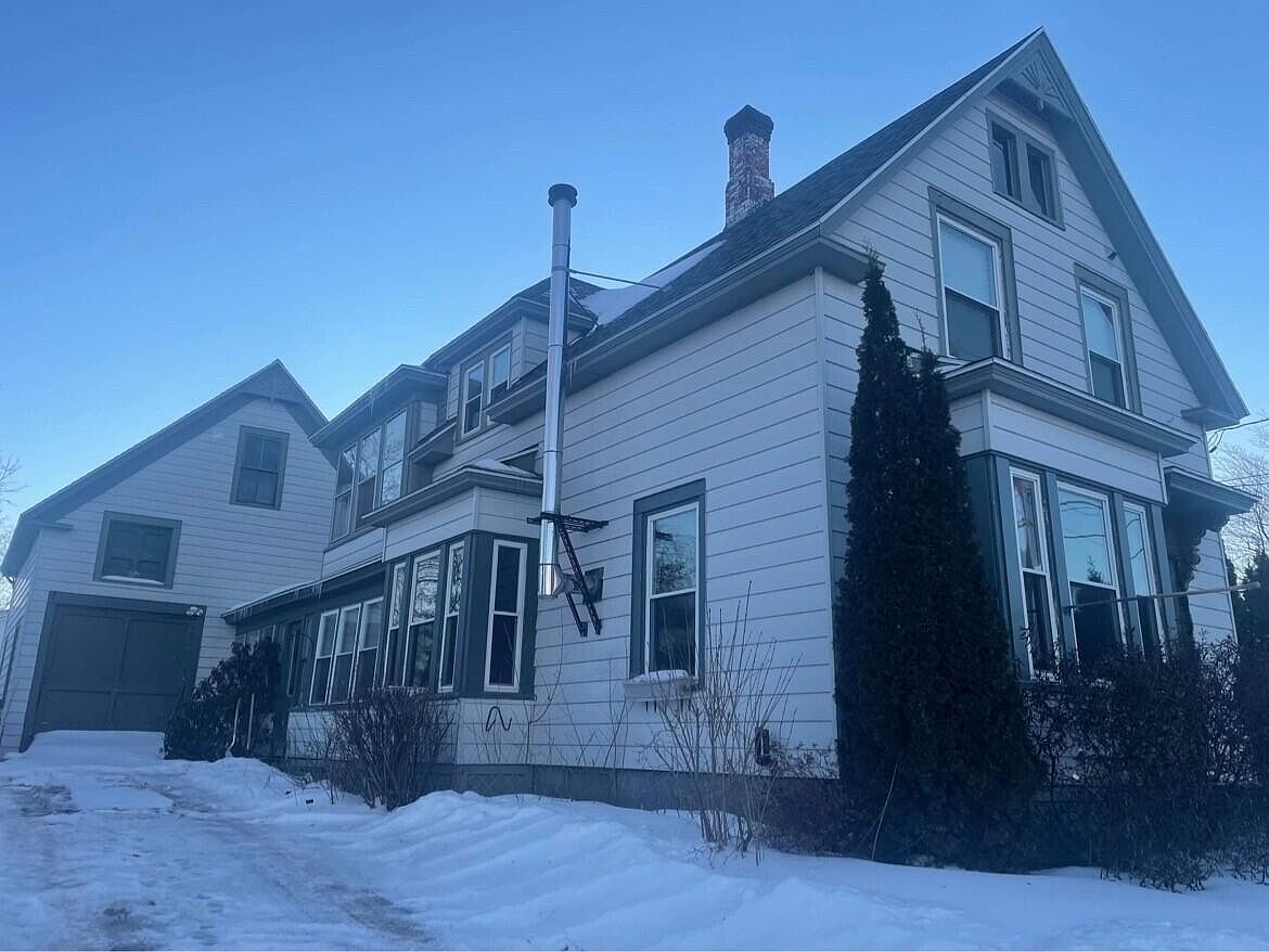 197 Peltoma Avenue, Pittsfield, ME 04967 Zillow