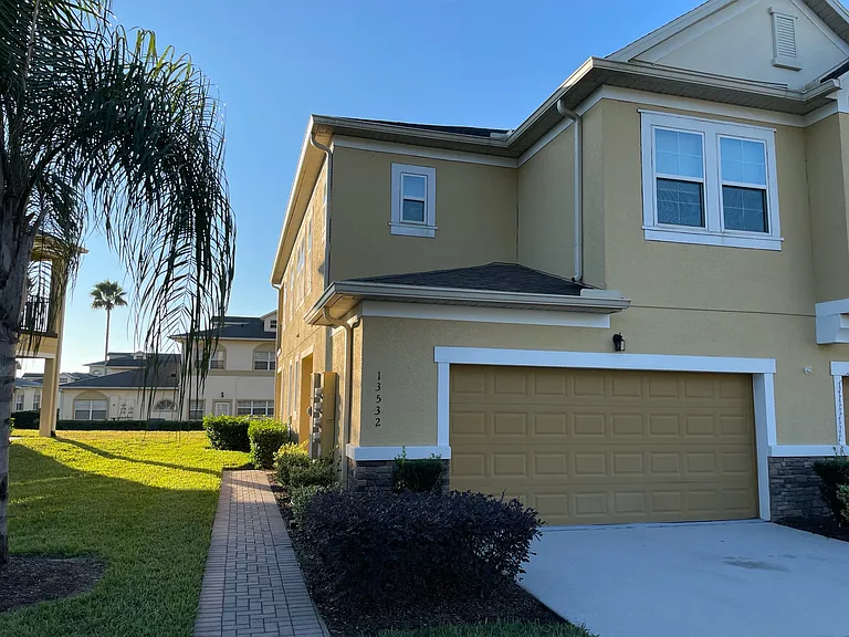 13532 Fountainbleau Dr — Photo 20