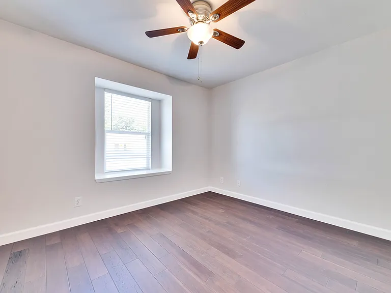 519 Yucca Dr — Photo 25