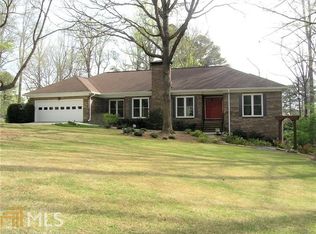 111 Newport Ln, Lilburn, GA 30047