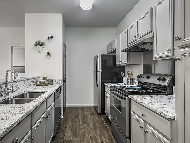 Eastover Ridge Apartments — Photo 2