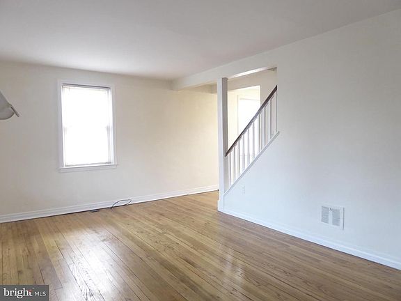 2nd image of 139 Bungalow Ave