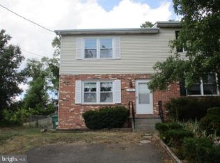 374 High St, Strasburg, VA 22657