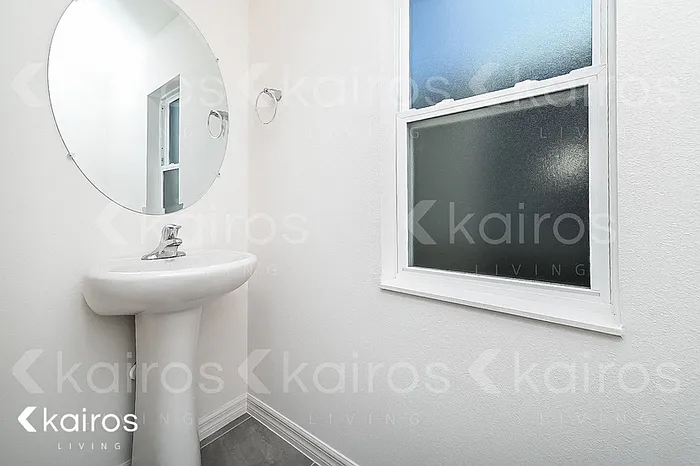 8456 Indian Laurel Ln — Photo 14
