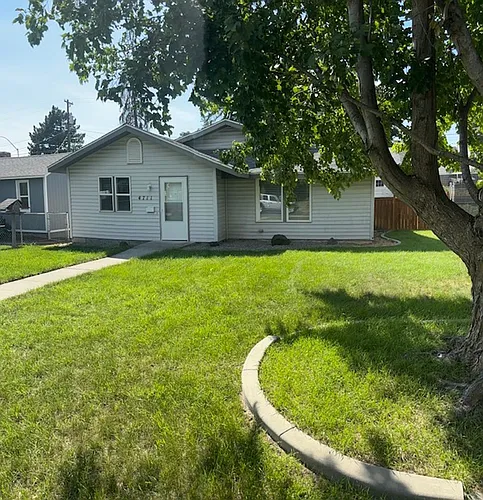 4711 N Lincoln St Photo 1